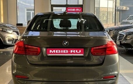 BMW 3 серия, 2018 год, 1 650 000 рублей, 5 фотография