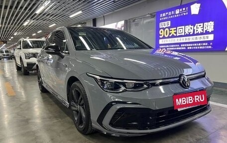 Volkswagen Golf VIII, 2022 год, 2 150 000 рублей, 2 фотография