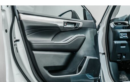 Toyota Highlander, 2024 год, 7 733 480 рублей, 25 фотография
