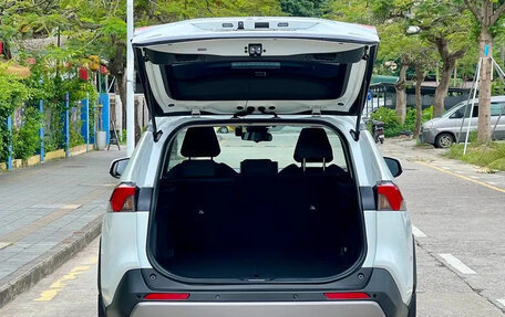 Toyota RAV4, 2022 год, 2 436 877 рублей, 8 фотография