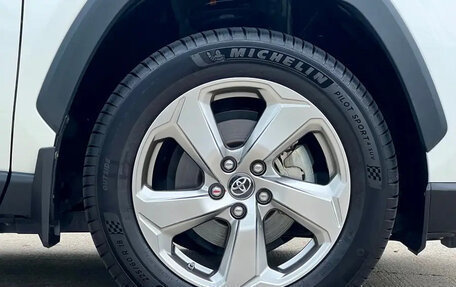 Toyota RAV4, 2022 год, 2 436 877 рублей, 10 фотография