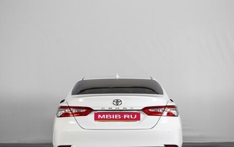 Toyota Camry, 2019 год, 2 699 000 рублей, 6 фотография