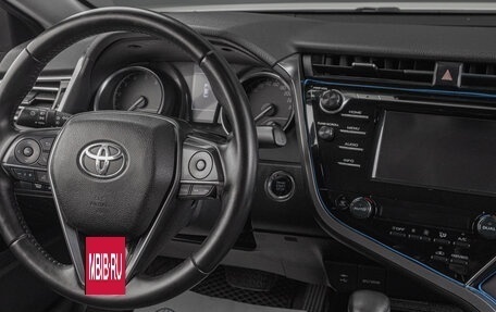 Toyota Camry, 2019 год, 2 699 000 рублей, 17 фотография