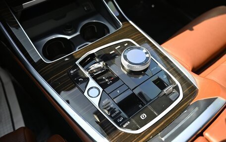 BMW X7, 2022 год, 7 592 000 рублей, 20 фотография
