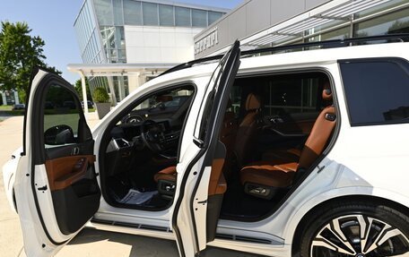 BMW X7, 2022 год, 7 592 000 рублей, 10 фотография
