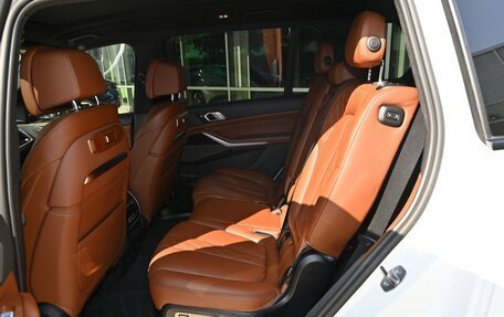 BMW X7, 2022 год, 7 592 000 рублей, 28 фотография
