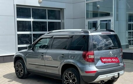 Skoda Yeti I рестайлинг, 2017 год, 1 690 000 рублей, 7 фотография
