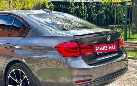BMW 3 серия, 2016 год, 1 650 000 рублей, 14 фотография