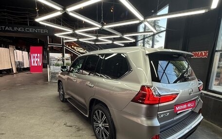 Lexus LX III, 2017 год, 10 500 000 рублей, 8 фотография