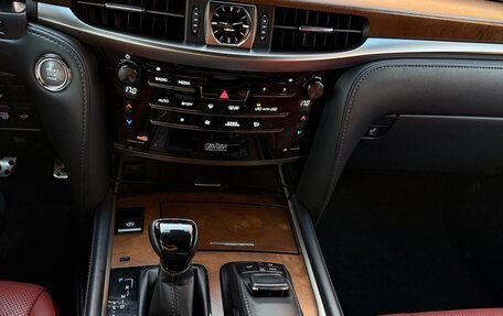 Lexus LX III, 2017 год, 10 500 000 рублей, 25 фотография