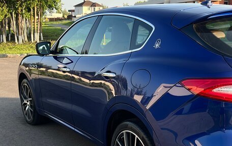 Maserati Levante I, 2017 год, 4 050 000 рублей, 2 фотография