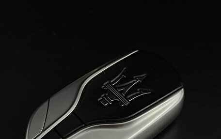 Maserati Levante I, 2017 год, 4 050 000 рублей, 10 фотография