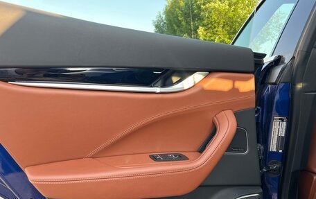 Maserati Levante I, 2017 год, 4 050 000 рублей, 6 фотография