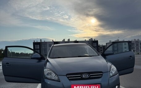 KIA cee'd I рестайлинг, 2008 год, 750 000 рублей, 7 фотография