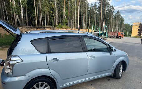 Toyota Corolla Verso I, 2007 год, 800 000 рублей, 4 фотография