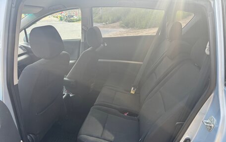 Toyota Corolla Verso I, 2007 год, 800 000 рублей, 10 фотография