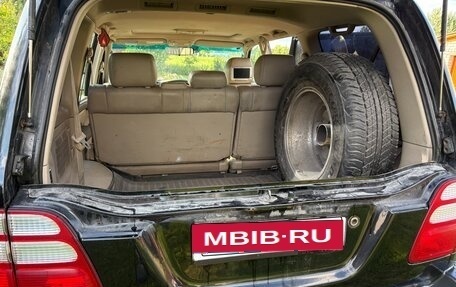 Toyota Land Cruiser 100 рестайлинг 2, 2002 год, 2 000 000 рублей, 12 фотография