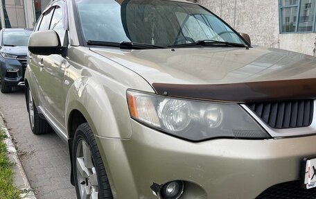 Mitsubishi Outlander III рестайлинг 3, 2008 год, 1 050 000 рублей, 3 фотография
