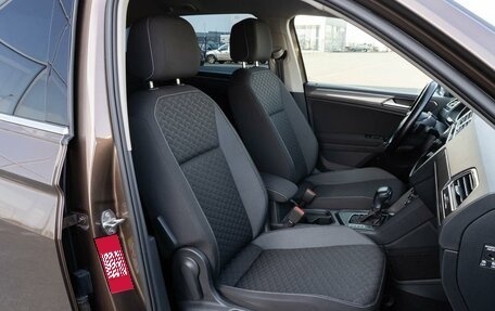 Volkswagen Tiguan II, 2018 год, 1 949 000 рублей, 8 фотография