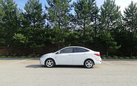 Hyundai Solaris II рестайлинг, 2013 год, 915 000 рублей, 1 фотография
