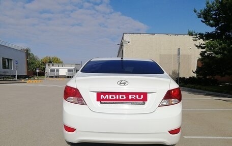 Hyundai Solaris II рестайлинг, 2013 год, 915 000 рублей, 3 фотография