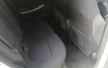 Hyundai Solaris II рестайлинг, 2013 год, 915 000 рублей, 13 фотография
