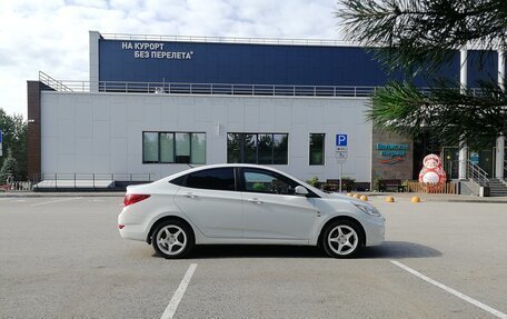 Hyundai Solaris II рестайлинг, 2013 год, 915 000 рублей, 5 фотография
