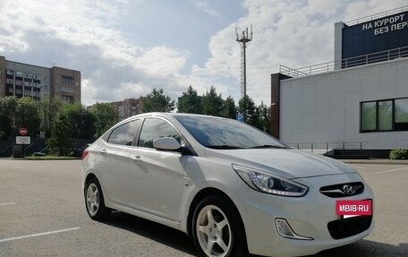 Hyundai Solaris II рестайлинг, 2013 год, 915 000 рублей, 6 фотография