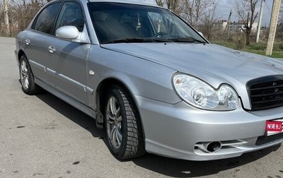 Hyundai Sonata IV рестайлинг, 2005 год, 400 000 рублей, 1 фотография