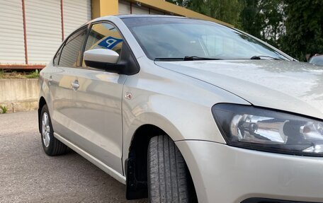 Volkswagen Polo VI (EU Market), 2011 год, 550 000 рублей, 2 фотография