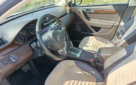 Volkswagen Passat B7, 2012 год, 1 550 000 рублей, 8 фотография