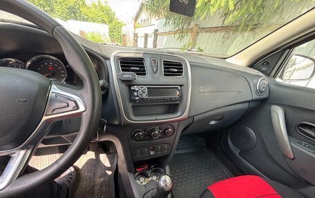 Renault Logan II, 2019 год, 849 000 рублей, 9 фотография