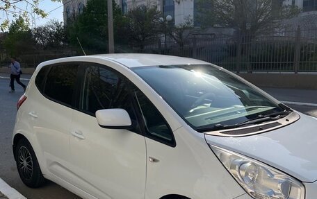 KIA Venga I, 2015 год, 1 175 000 рублей, 2 фотография