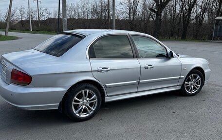 Hyundai Sonata IV рестайлинг, 2005 год, 400 000 рублей, 4 фотография