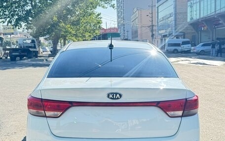 KIA Rio IV, 2018 год, 780 000 рублей, 6 фотография