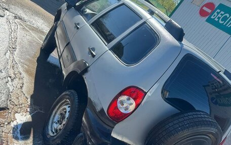Chevrolet Niva I рестайлинг, 2005 год, 350 000 рублей, 8 фотография