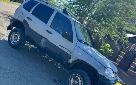 Chevrolet Niva I рестайлинг, 2005 год, 350 000 рублей, 6 фотография