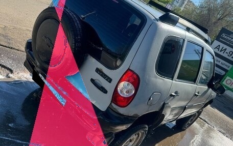 Chevrolet Niva I рестайлинг, 2005 год, 350 000 рублей, 7 фотография
