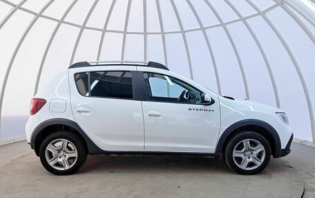 Renault Sandero II рестайлинг, 2021 год, 1 280 000 рублей, 5 фотография