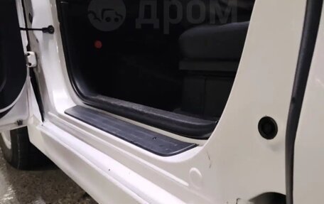 Mazda Premacy III, 2007 год, 680 000 рублей, 12 фотография