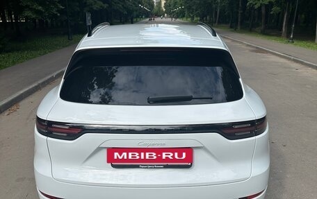 Porsche Cayenne III, 2022 год, 13 700 000 рублей, 3 фотография