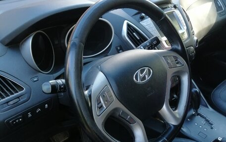 Hyundai ix35 I рестайлинг, 2012 год, 1 000 000 рублей, 9 фотография