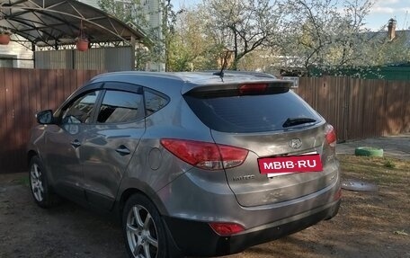 Hyundai ix35 I рестайлинг, 2012 год, 1 000 000 рублей, 3 фотография