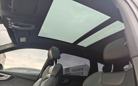 Audi SQ7, 2018 год, 4 500 000 рублей, 5 фотография