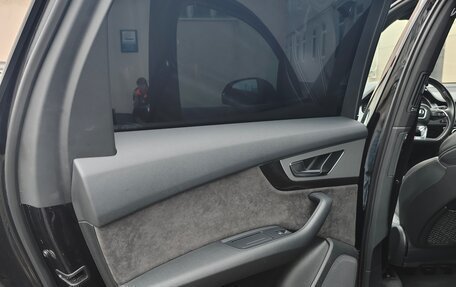 Audi SQ7, 2018 год, 4 500 000 рублей, 11 фотография