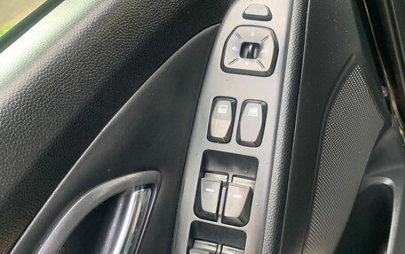 Hyundai ix35 I рестайлинг, 2012 год, 1 550 000 рублей, 10 фотография