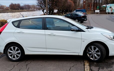 Hyundai Solaris II рестайлинг, 2013 год, 600 000 рублей, 12 фотография