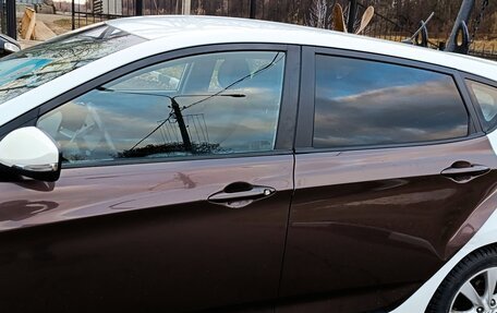 Hyundai Solaris II рестайлинг, 2013 год, 600 000 рублей, 10 фотография