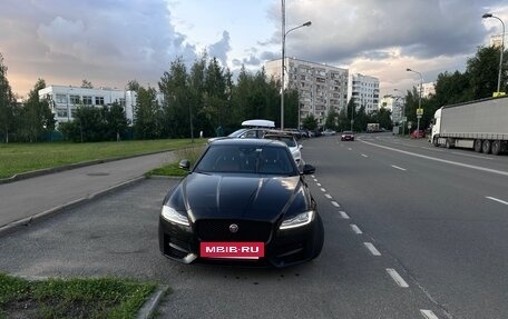 Jaguar XF II, 2016 год, 1 950 000 рублей, 17 фотография