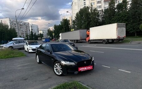 Jaguar XF II, 2016 год, 1 950 000 рублей, 16 фотография
